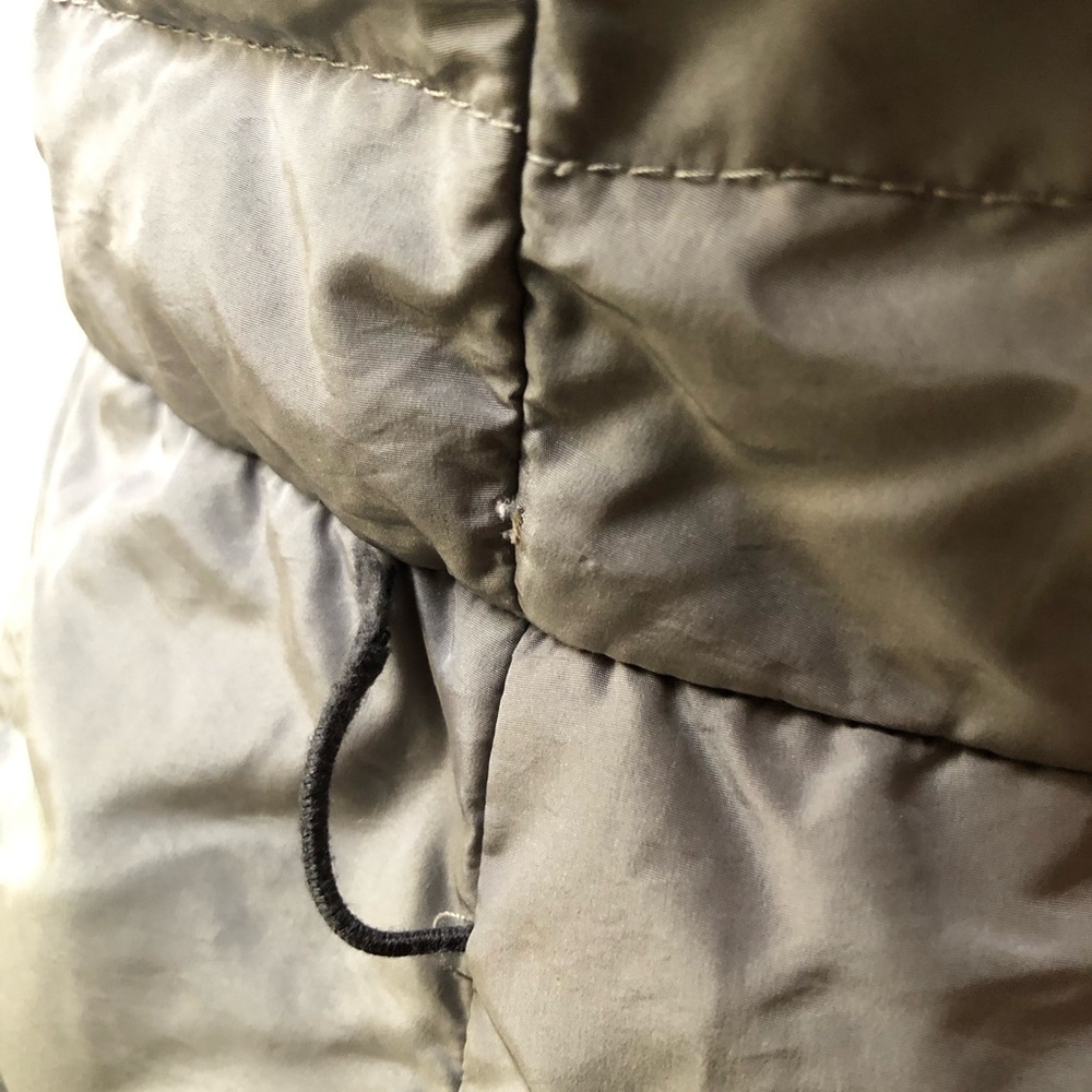 Womens Moncler Gray Quilted Hooded Puffer Coat with Belted Waist - Picture 15 of 16